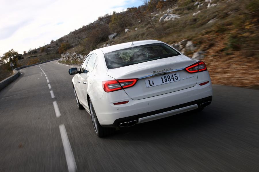  Maserati Quattroporte 2012 года  (фото 13 из 126)